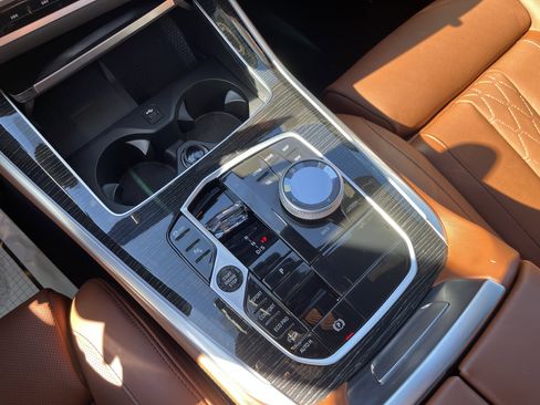 Certified 2025 BMW X5 xDrive40i w/ Executive Package image 14