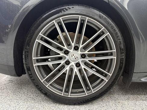 Used 2018 Porsche Panamera 4S AWD/4WD image 48