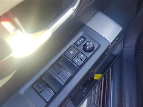 Certified 2025 Toyota Tundra Limited image 12