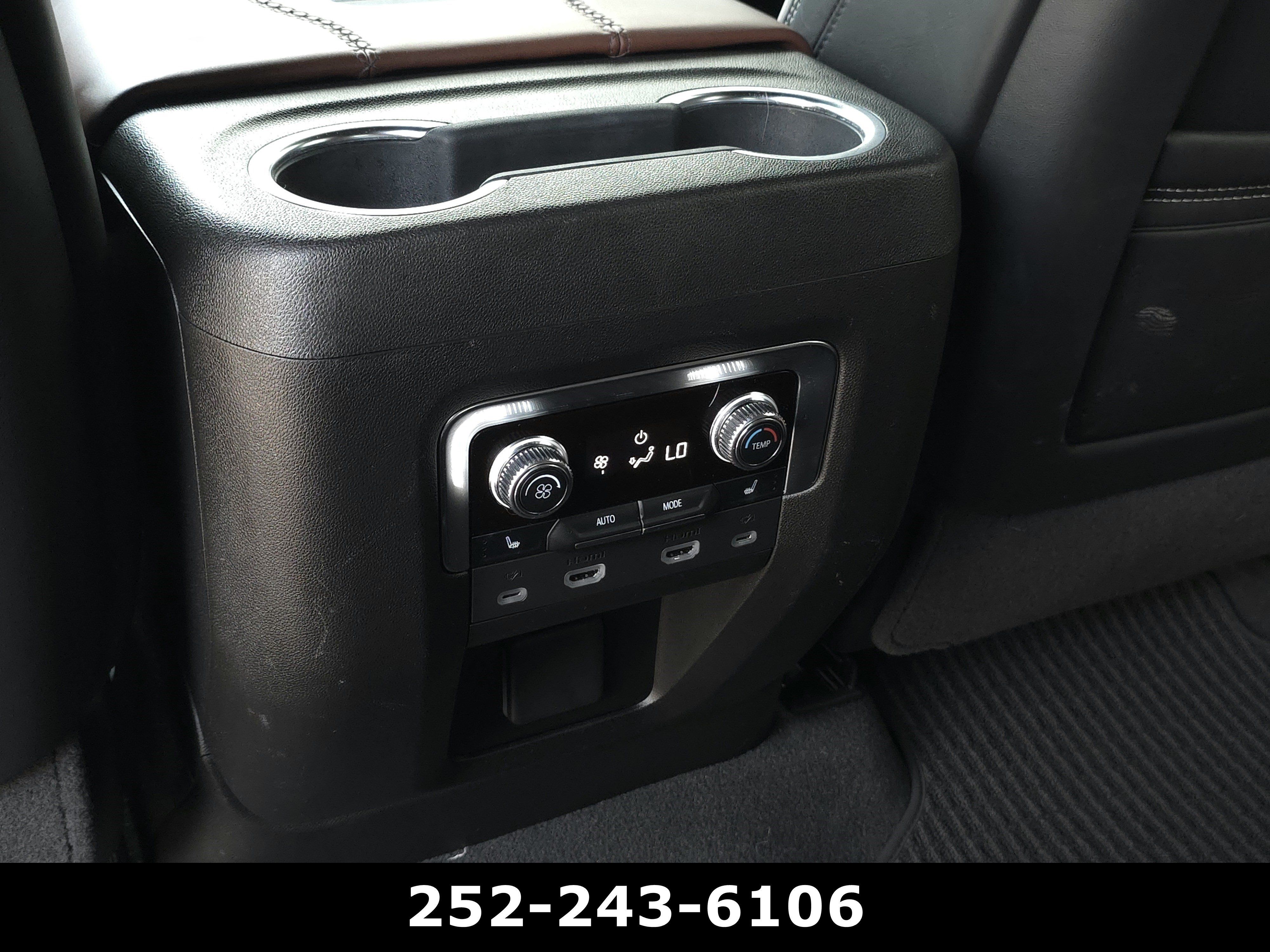 Used 2024 GMC Yukon Denali Ultimate AWD/4WD image 30
