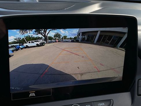 Used 2024 Chevrolet Blazer LT w/ Convenience Package FWD image 18