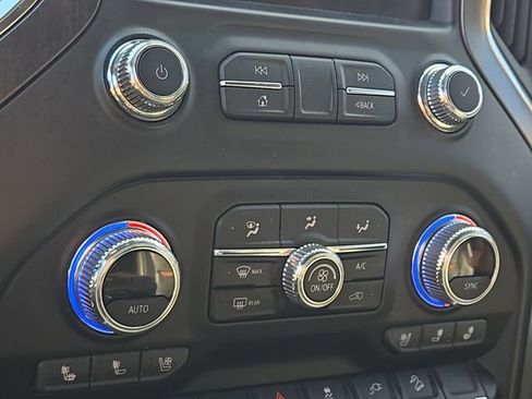 Used 2020 GMC Sierra 1500 AT4 image 23