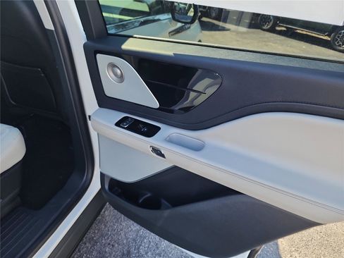 New 2026 Lincoln Aviator Reserve w/ Luxury Package image 21