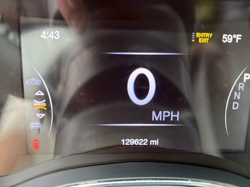 Used 2019 Jeep Grand Cherokee Summit AWD/4WD image 17