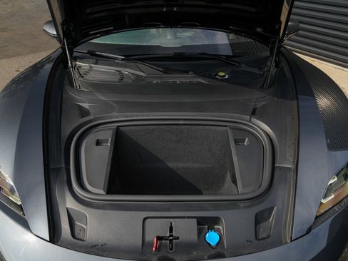 Certified 2025 Porsche Taycan 4S AWD/4WD image 38