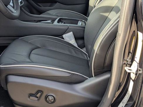 New 2026 Chrysler Pacifica Limited image 4