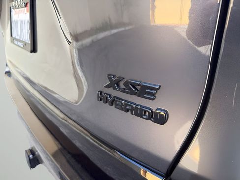 Used 2022 Toyota RAV4 XSE w/ XSE Grade Weather Package image 21