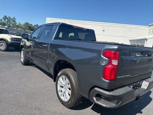Used 2020 Chevrolet Silverado 1500 Custom w/ Custom Value Package RWD image 11