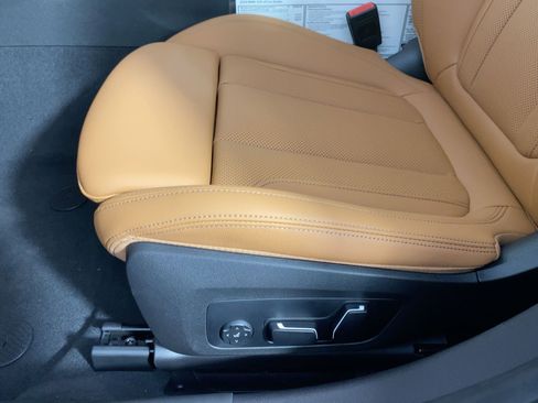 New 2026 BMW 330i xDrive Sedan w/ Premium Package image 11