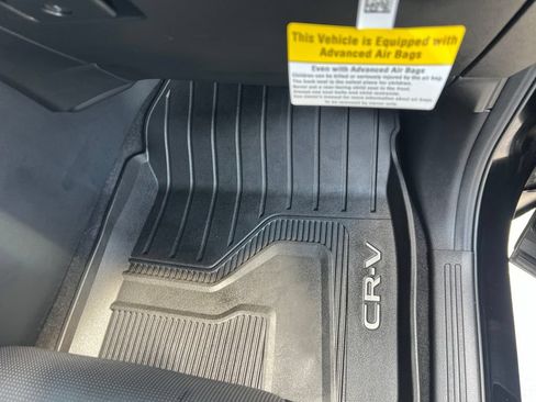 Used 2025 Honda CR-V EX-L image 10