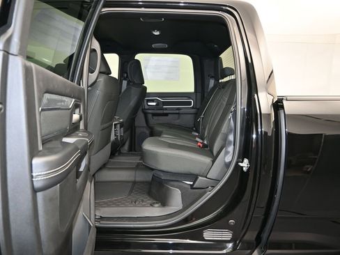 New 2026 RAM 2500 Big Horn AWD/4WD image 22