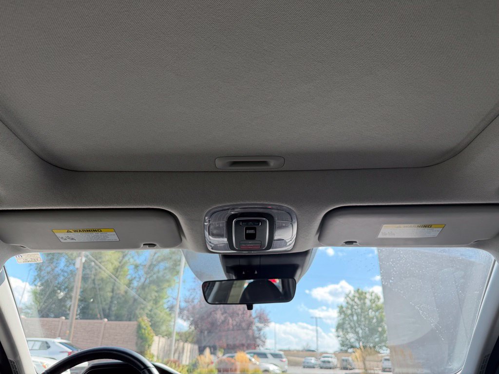 Used 2025 Hyundai Elantra SEL FWD image 20