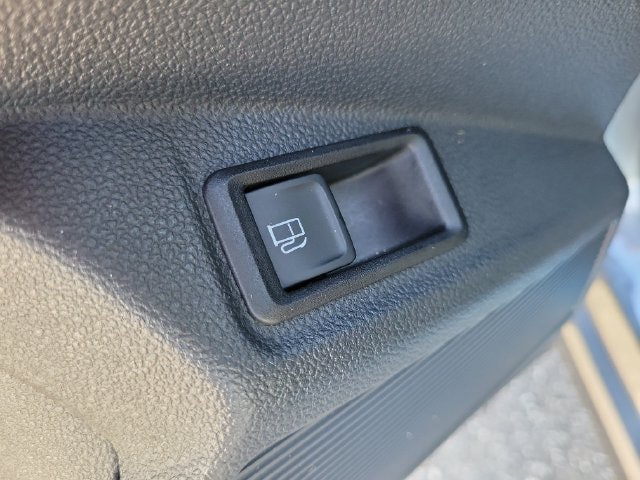 Certified 2024 Volkswagen Taos SE w/ Panoramic Sunroof Package FWD image 15