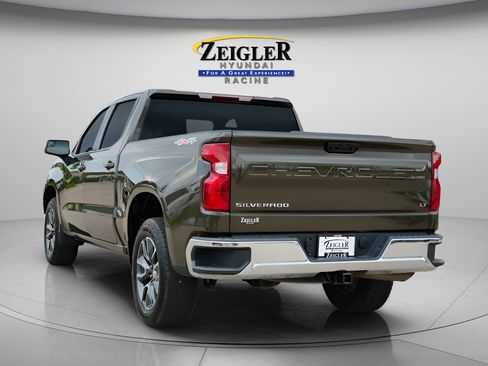 Used 2023 Chevrolet Silverado 1500 LT AWD/4WD image 5