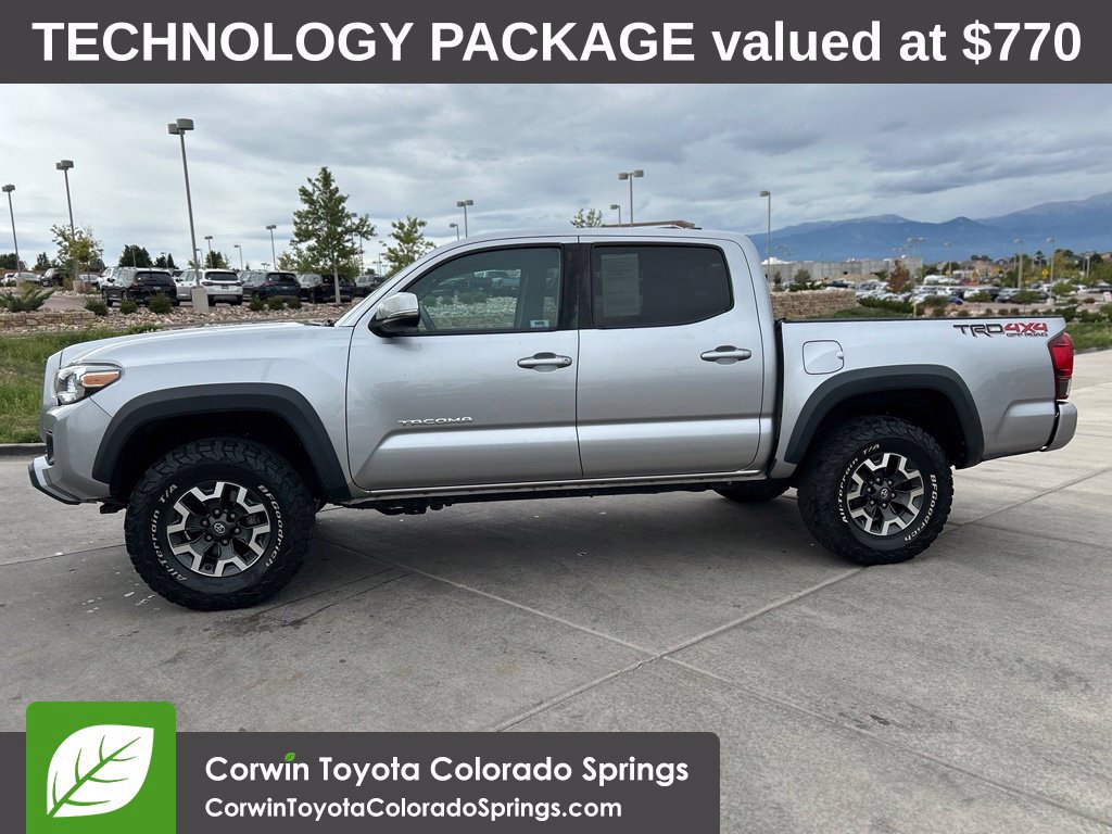 Used 2019 Toyota Tacoma TRD Off-Road w/ Technology Package AWD/4WD image 4