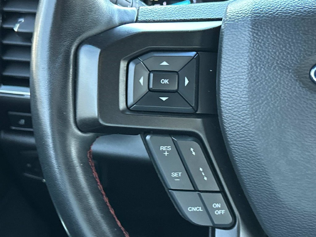 Used 2019 Ford Expedition Limited w/ Equipment Group 303A AWD/4WD image 30