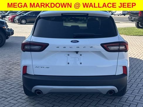 Used 2025 Ford Escape Active FWD image 7