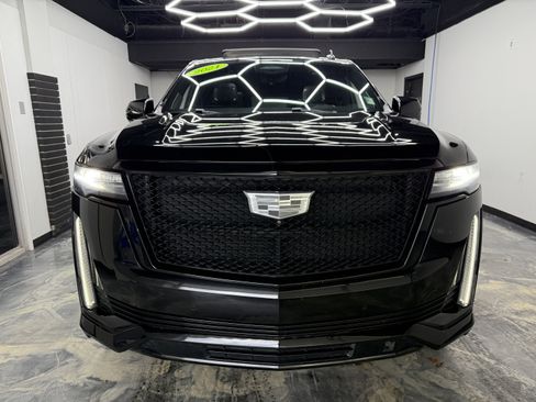 Used 2021 Cadillac Escalade Sport Platinum image 7