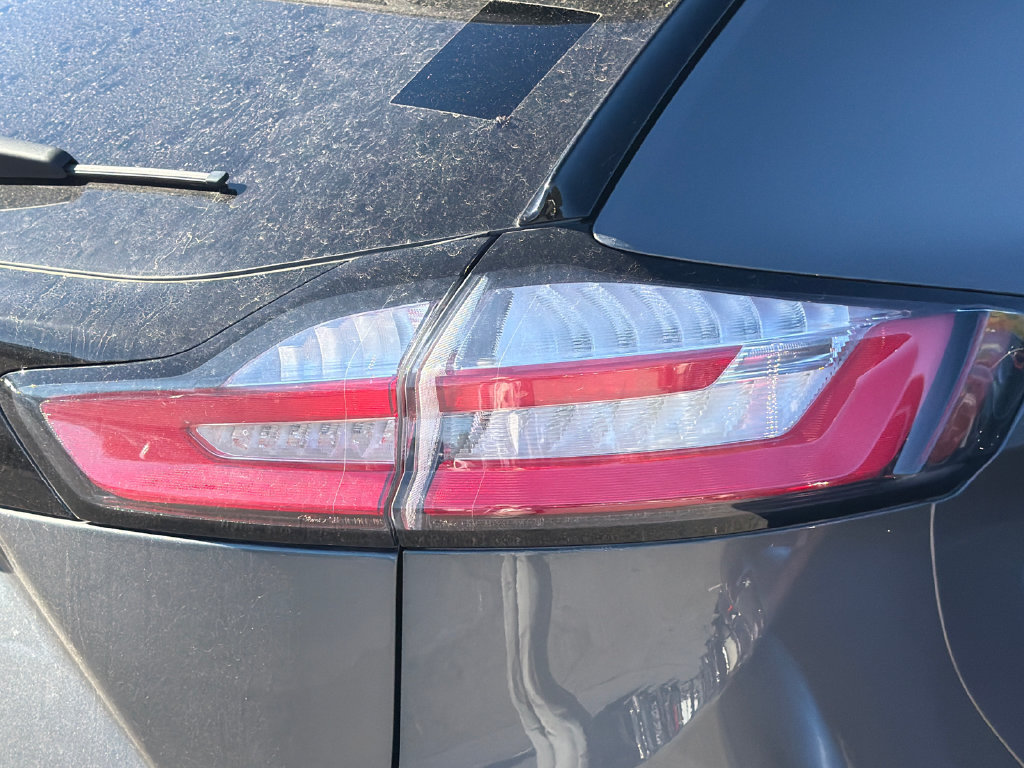Used 2024 Ford Edge SEL w/ Sport Appearance Package AWD/4WD image 12