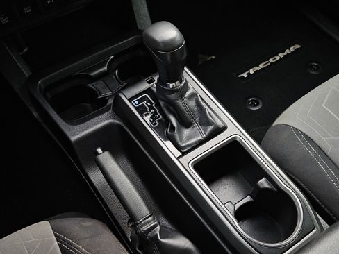 Used 2023 Toyota Tacoma TRD Sport image 20