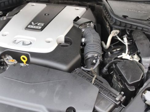 Used 2015 INFINITI Q50 Premium w/ Technology Package image 35