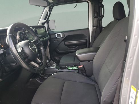 Certified 2018 Jeep Wrangler Unlimited Sport S image 14