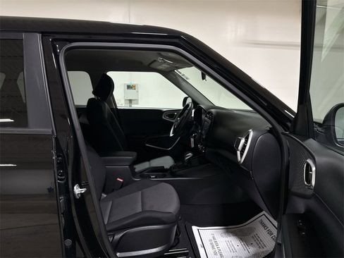 Used 2021 Kia Soul LX image 21