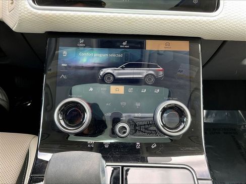 Used 2021 Land Rover Range Rover Velar S AWD/4WD image 15