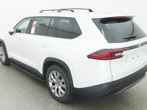 New 2026 Toyota Grand Highlander Limited image 7