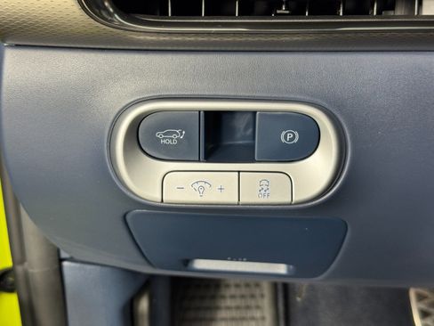 Used 2023 Genesis GV60 Performance image 18