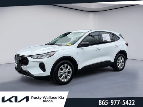 Used 2025 Ford Escape Active FWD image 1