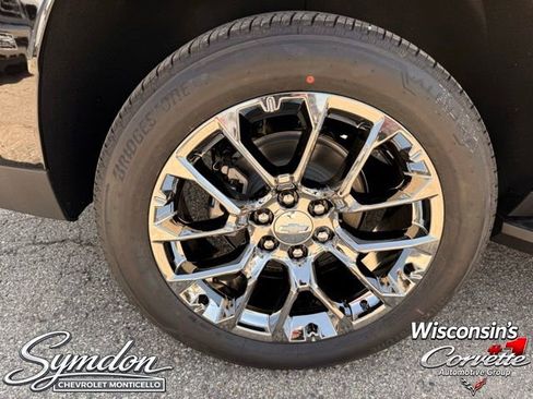 New 2026 Chevrolet Tahoe LS w/ LPO, Chrome Package AWD/4WD image 13