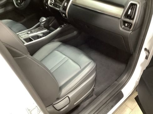 Certified 2023 Kia Sorento S w/ Panoramic Sunroof Package image 24