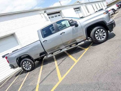 New 2026 Chevrolet Silverado 2500 Custom w/ Custom Value Package AWD/4WD image 4