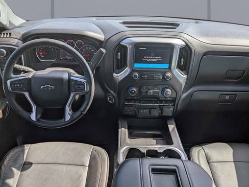 Used 2020 Chevrolet Silverado 1500 LT Trail Boss AWD/4WD image 16
