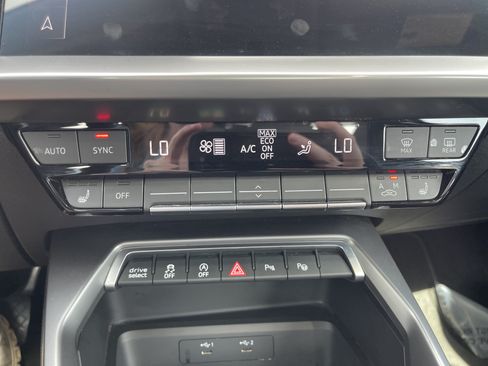 Used 2024 Audi A3 2.0T Premium FWD image 26
