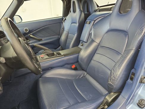 Used 2002 Honda S2000 image 11