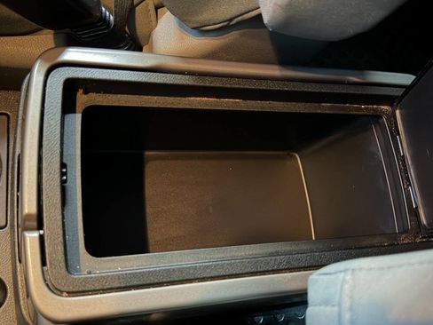 Used 2010 Honda Element EX image 41