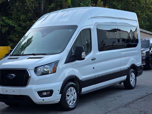Used 2024 Ford Transit 350 XLT RWD image 2