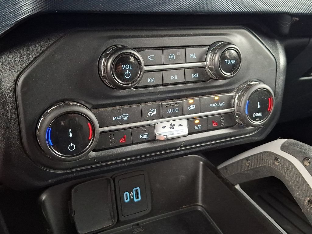 Used 2022 Ford Bronco Outer Banks AWD/4WD image 15