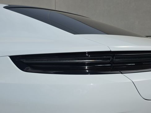 Certified 2025 Porsche Panamera Turbo AWD/4WD image 13