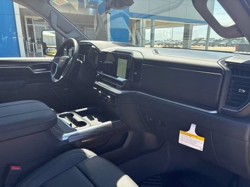 New 2026 Chevrolet Silverado 2500 LTZ w/ LTZ Premium Package AWD/4WD image 27