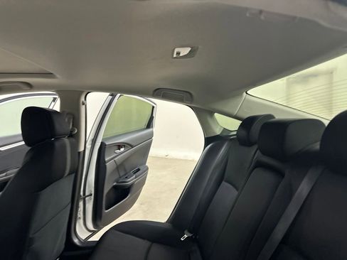 Used 2018 Honda Civic EX-T image 27