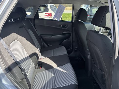 Used 2018 Hyundai Kona SEL image 11