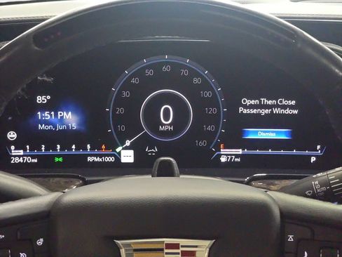 Used 2023 Cadillac Escalade Premium Luxury RWD image 17