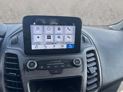 Used 2019 Ford Transit Connect XLT FWD image 19