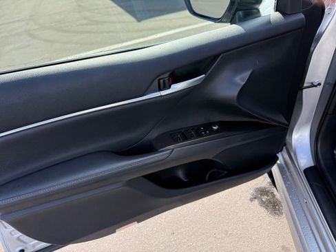 Used 2024 Toyota Camry XSE FWD image 11