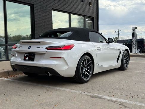 Used 2019 BMW Z4 sDrive30i w/ Convenience Package image 13