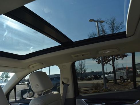 Used 2024 Cadillac XT6 Premium Luxury w/ Technology Package image 20