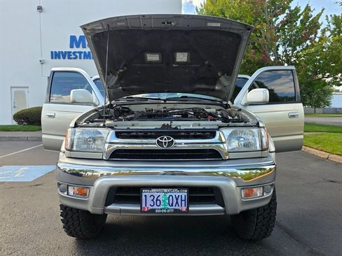 Used 2002 Toyota 4Runner SR5 AWD/4WD image 21